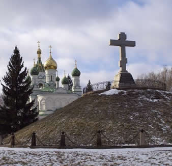 Памятник русским воинам, павшим в битве под Полтавой.